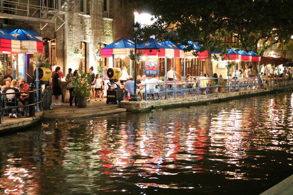 san-antonio-riverwalk