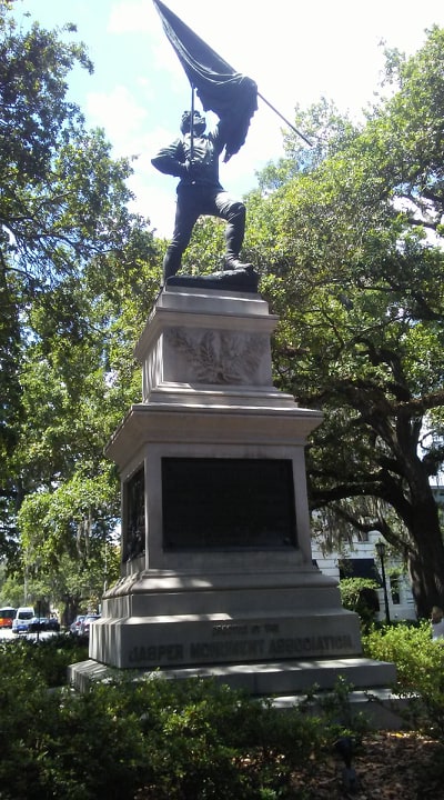 another savannah monument