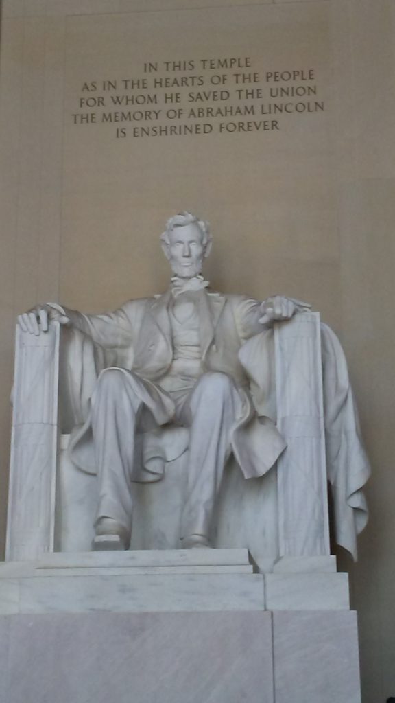 lincoln memorial