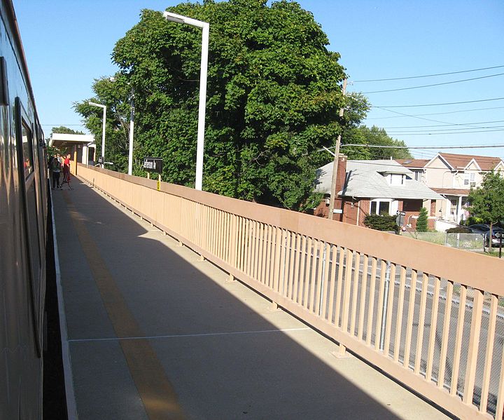 staten island rail station